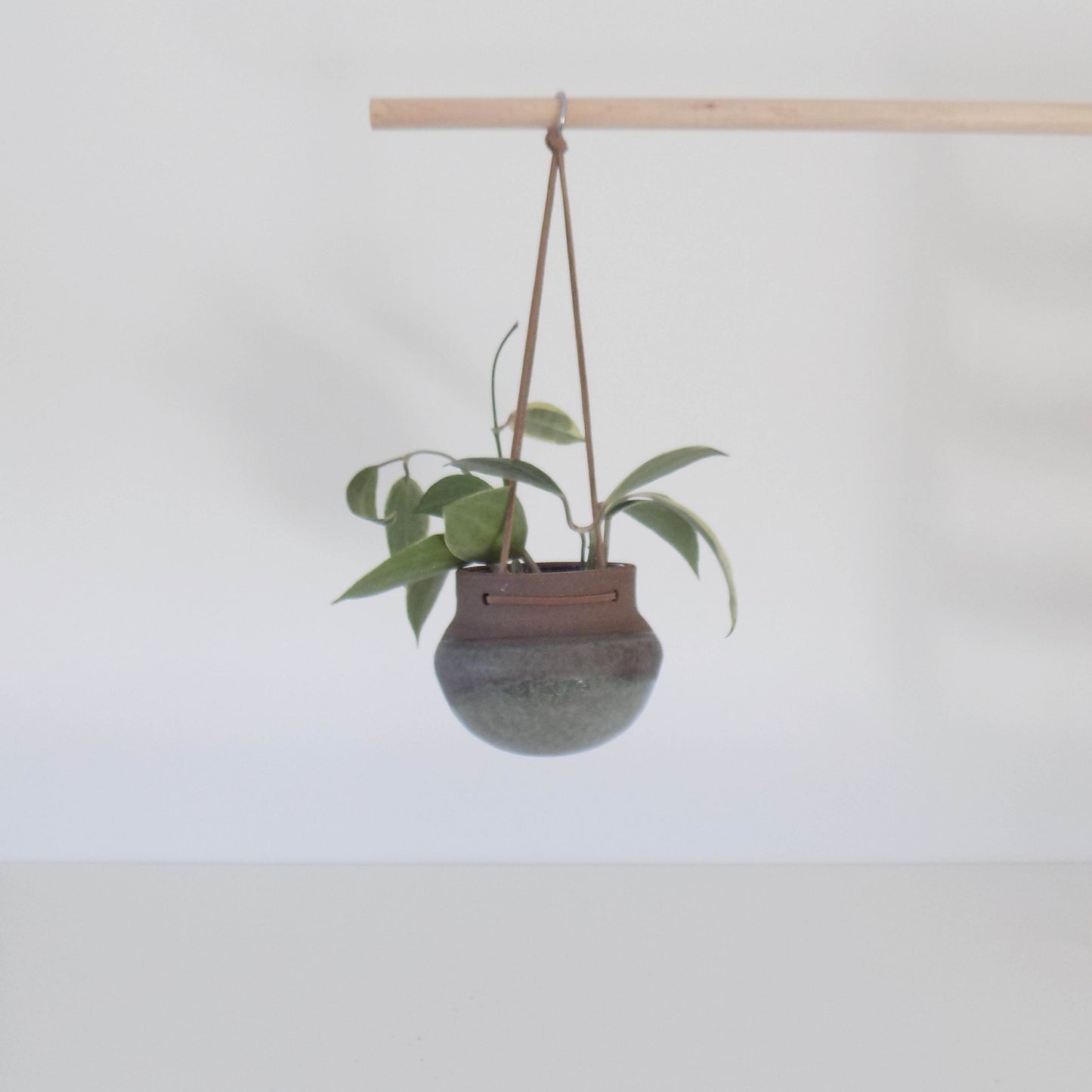 The Hanging Planter in Black Geode