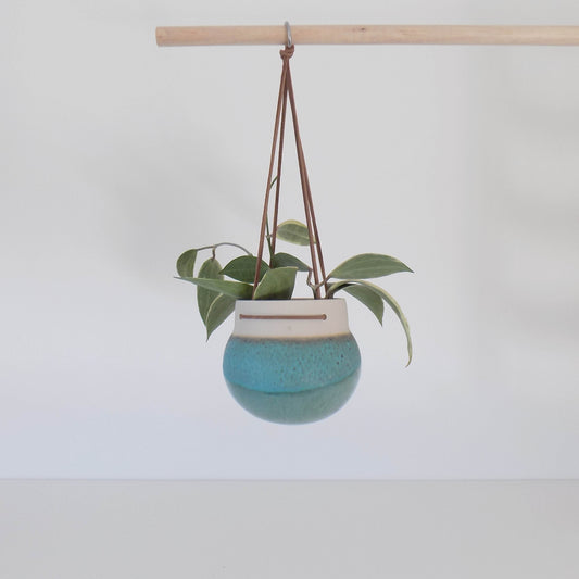 The Hanging Planter in Blue Geode