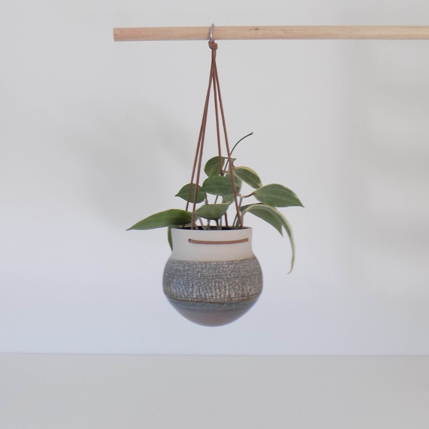 The Hanging Planter in Purple Crackle